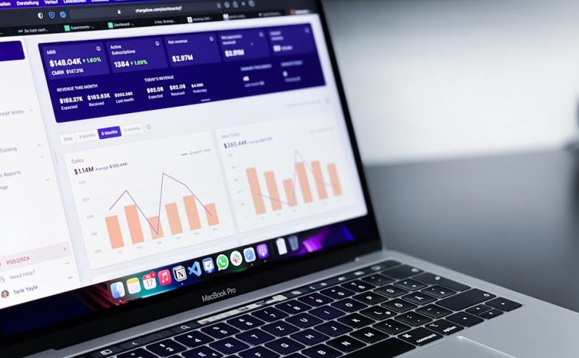 CAP物理竞赛中的守恒定律全解析：能量、动量、角动量三大守恒的深层联系
